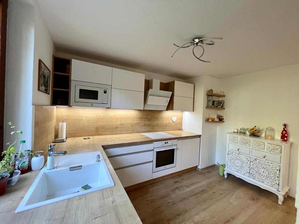 Apartman Stara Sasova Banská Bystrica Exterior foto